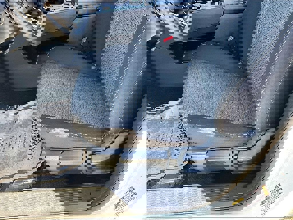 Used 2021 Nissan Rogue S AWD/4WD image 31