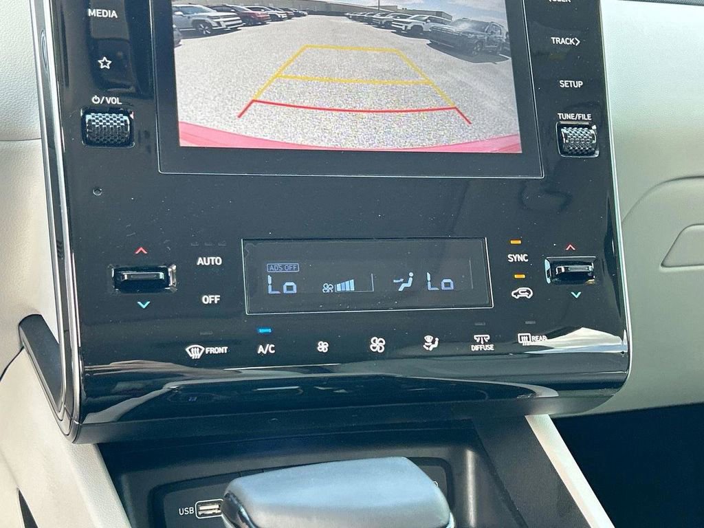 Used 2022 Hyundai Tucson SEL w/ Convenience + Premium Package image 29