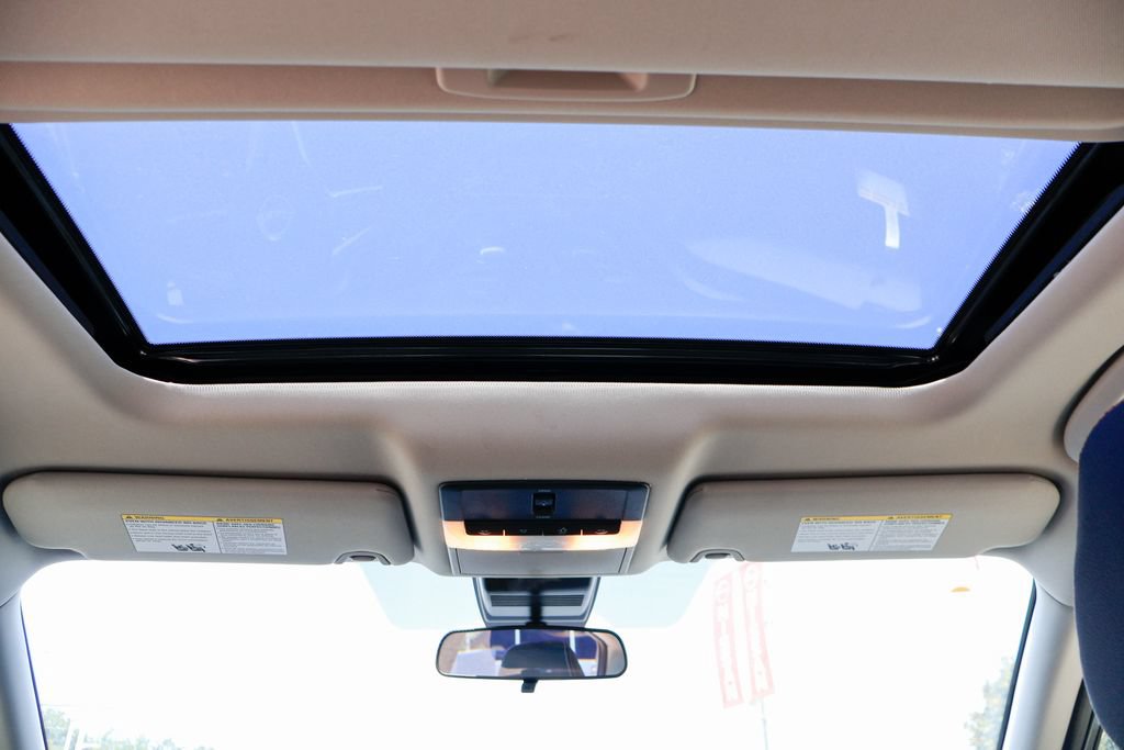 New 2026 Nissan Altima 2.5 SR w/ SR Premium Package FWD image 9