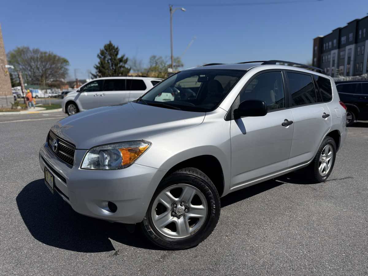 Used 2006 Toyota RAV4 2WD image 3