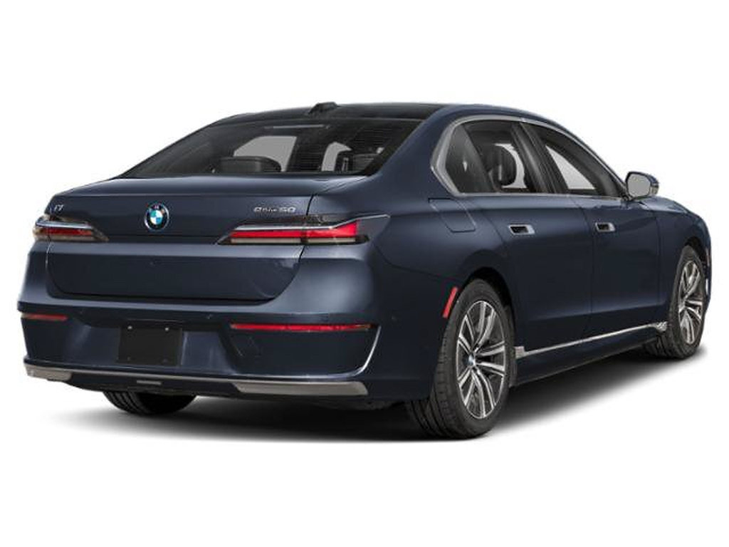 New 2026 BMW i7 eDrive50 w/ M Sport Package RWD image 2