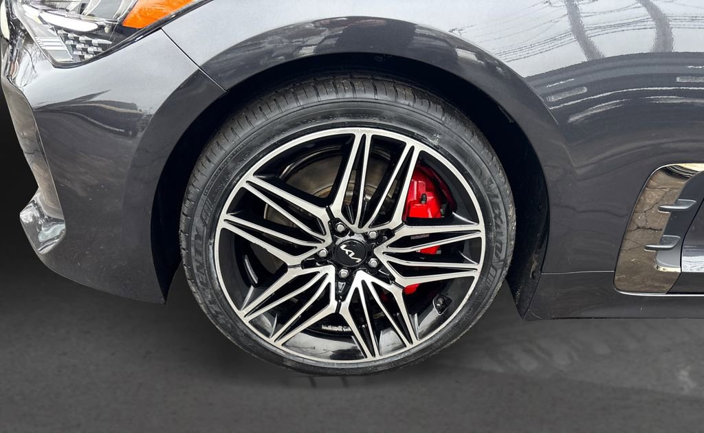 Used 2022 Kia Stinger GT1 image 12