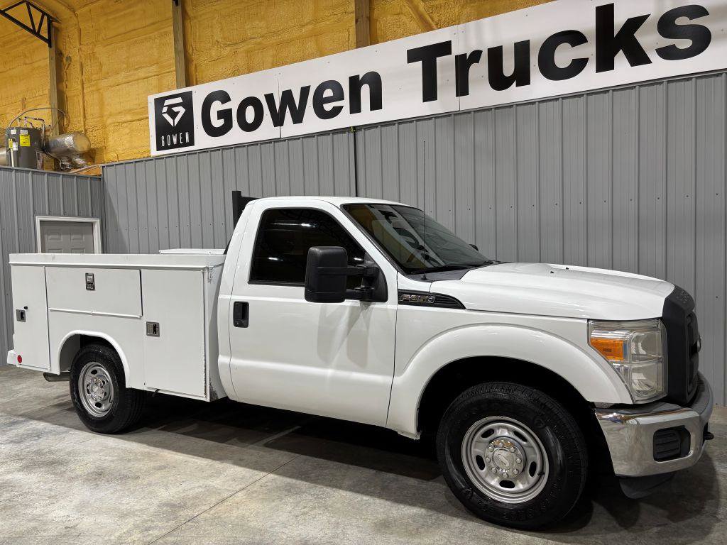 Used 2012 Ford F250 XL w/ XL Value Pkg RWD image 3