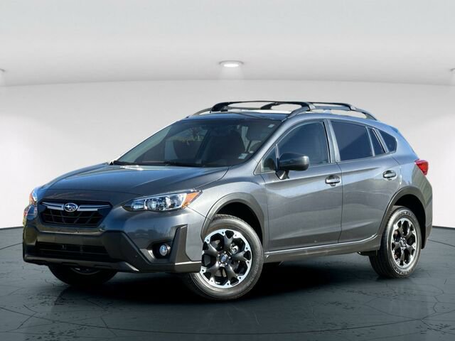 Used 2023 Subaru Crosstrek 2.0i Premium image 2