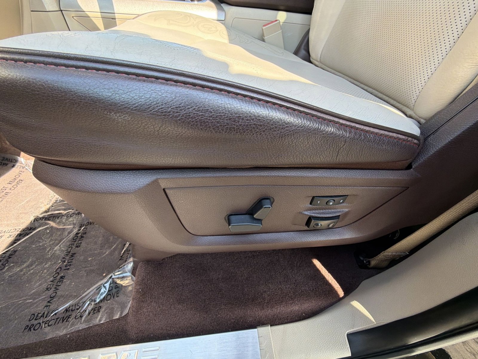 Used 2018 RAM 3500 Laramie Longhorn w/ Longhorn Southfork Package image 14