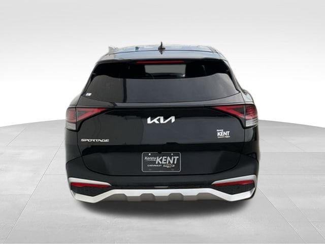 Used 2025 Kia Sportage LX FWD image 8