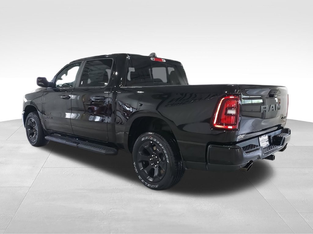 New 2026 RAM 1500 Express AWD/4WD image 7