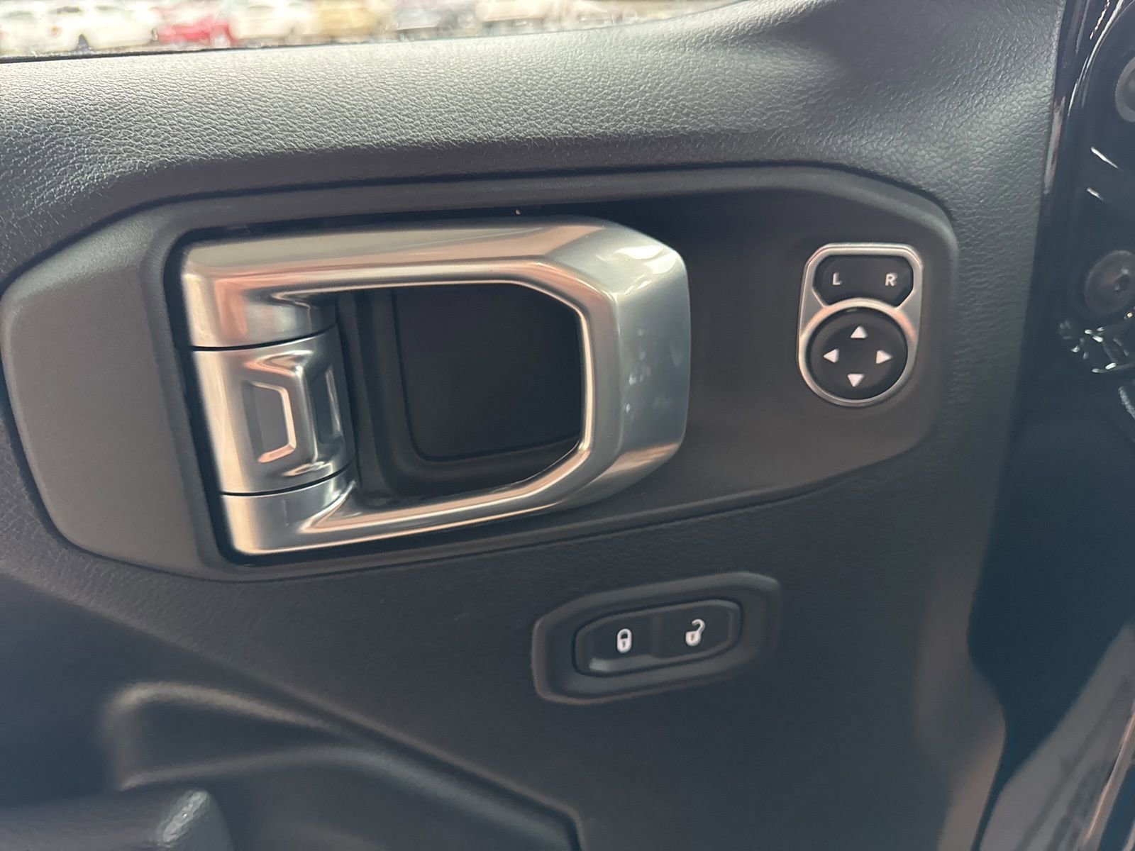 Used 2022 Jeep Wrangler Unlimited Sport image 20