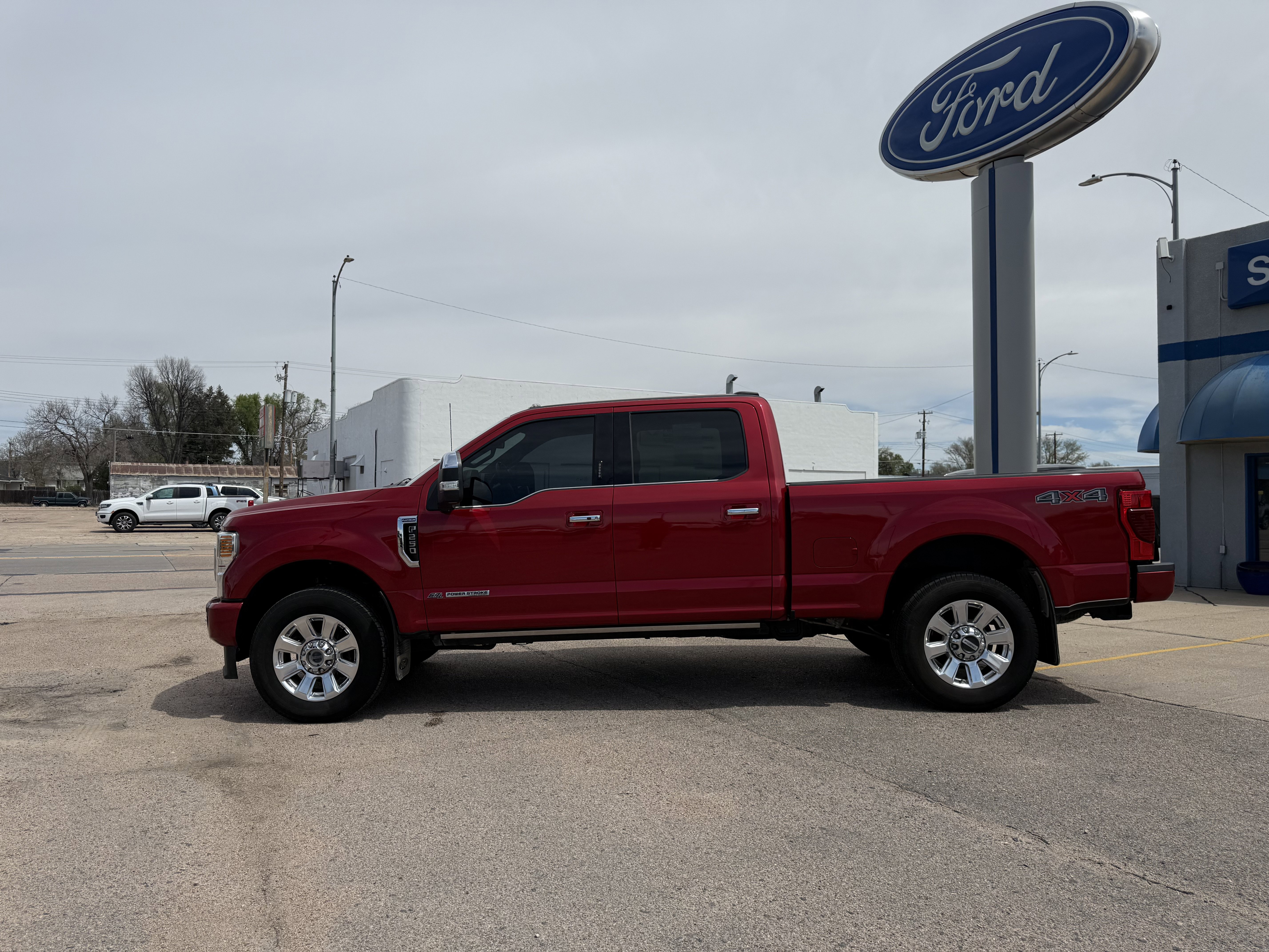 Used 2022 Ford F250 Platinum AWD/4WD image 11