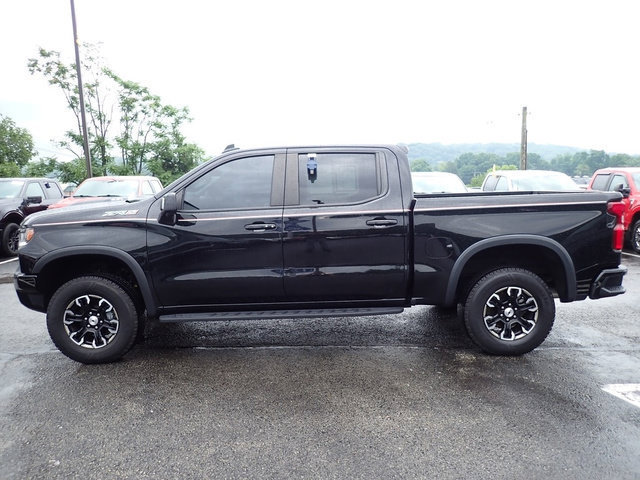 Used 2022 Chevrolet Silverado 1500 ZR2 AWD/4WD image 2