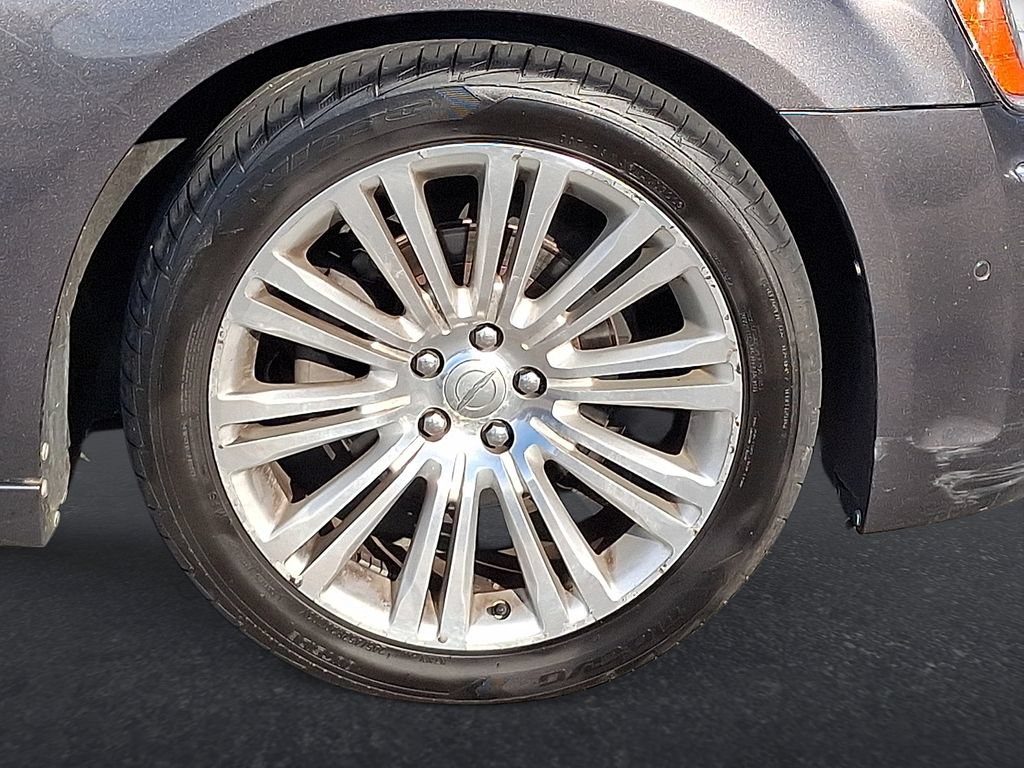 Used 2013 Chrysler 300 C w/ Light Group RWD image 33