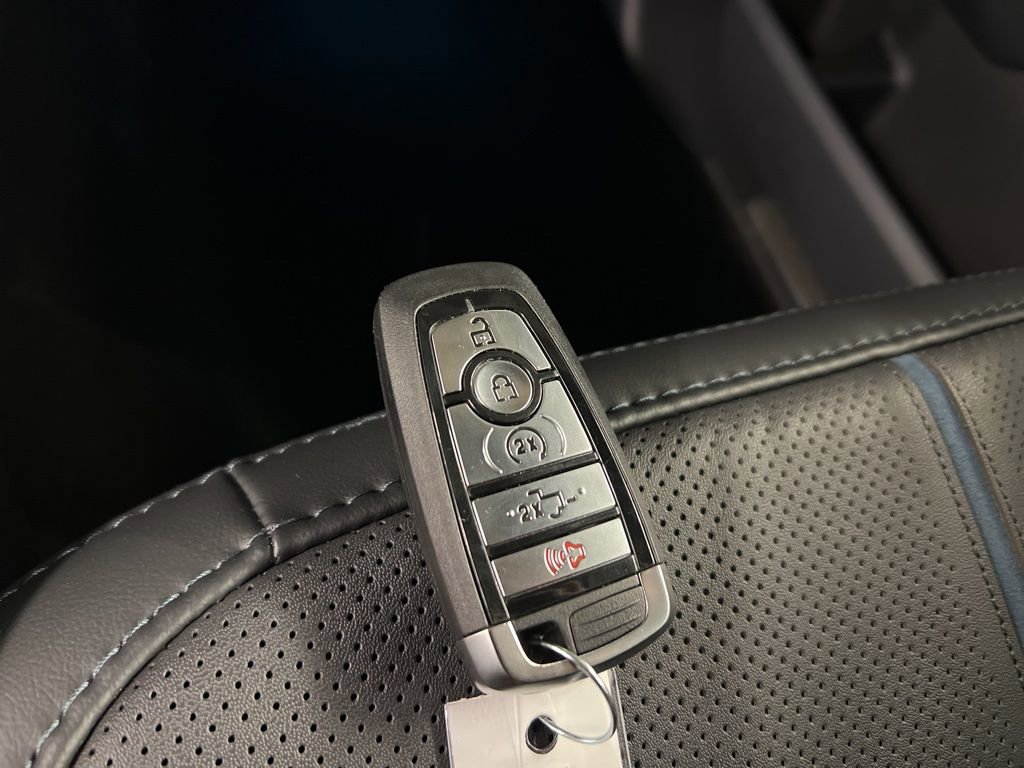 New 2026 Ford F350 Platinum image 26