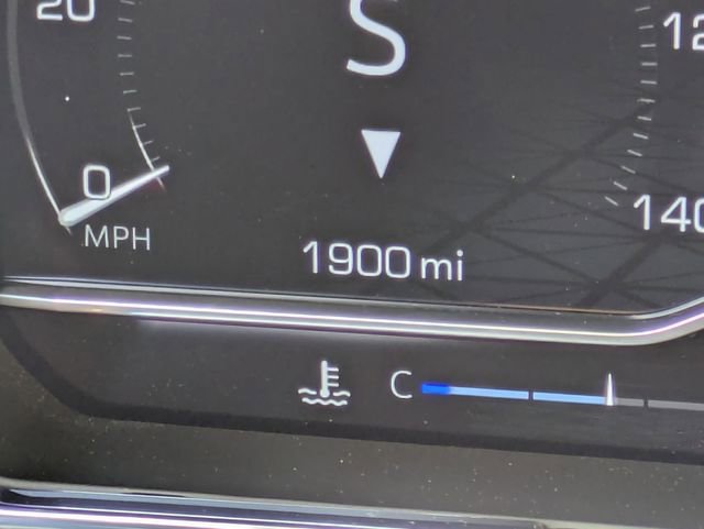 Used 2025 GMC Sierra 1500 SLE w/ Preferred Package image 25