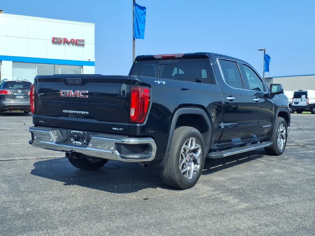 Used 2022 GMC Sierra 1500 SLT w/ SLT Premium Plus Package AWD/4WD image 23
