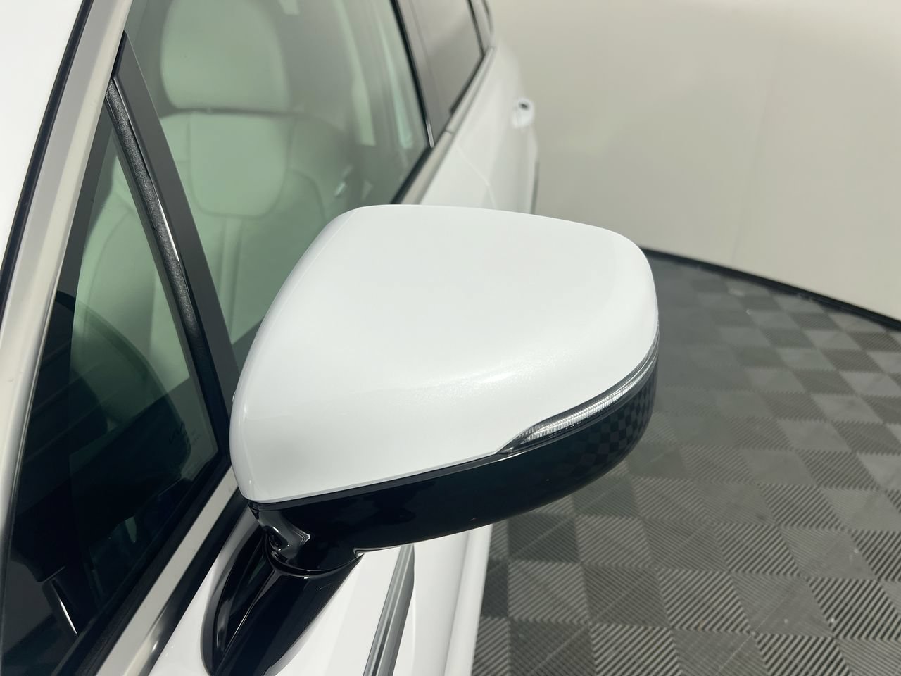 New 2026 Kia Sorento S FWD image 10