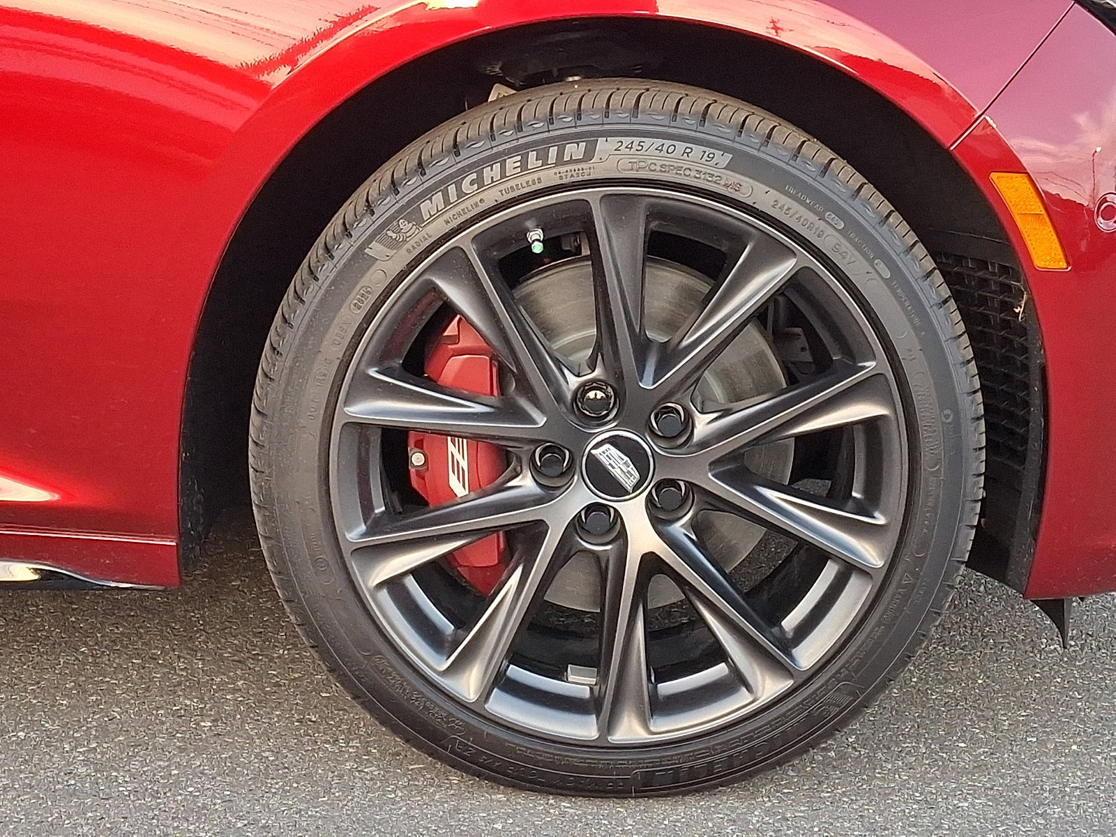 Used 2026 Cadillac CT5 V w/ Technology Package image 8