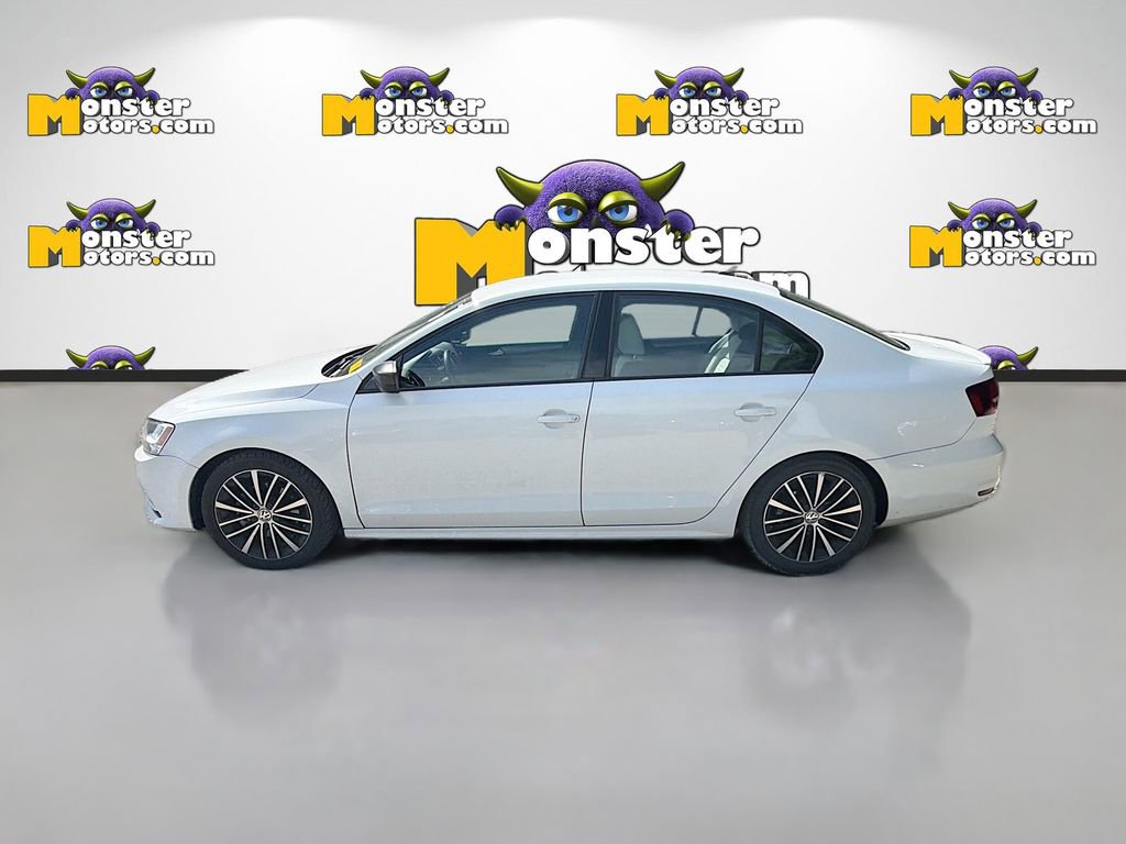 Used 2016 Volkswagen Jetta Sport FWD image 8