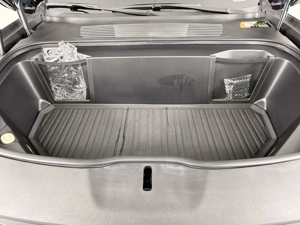 Used 2025 Rivian R1S Adventure AWD/4WD image 31