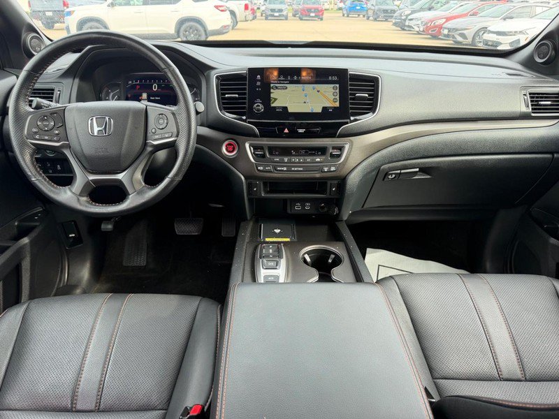 Used 2024 Honda Passport TrailSport image 11