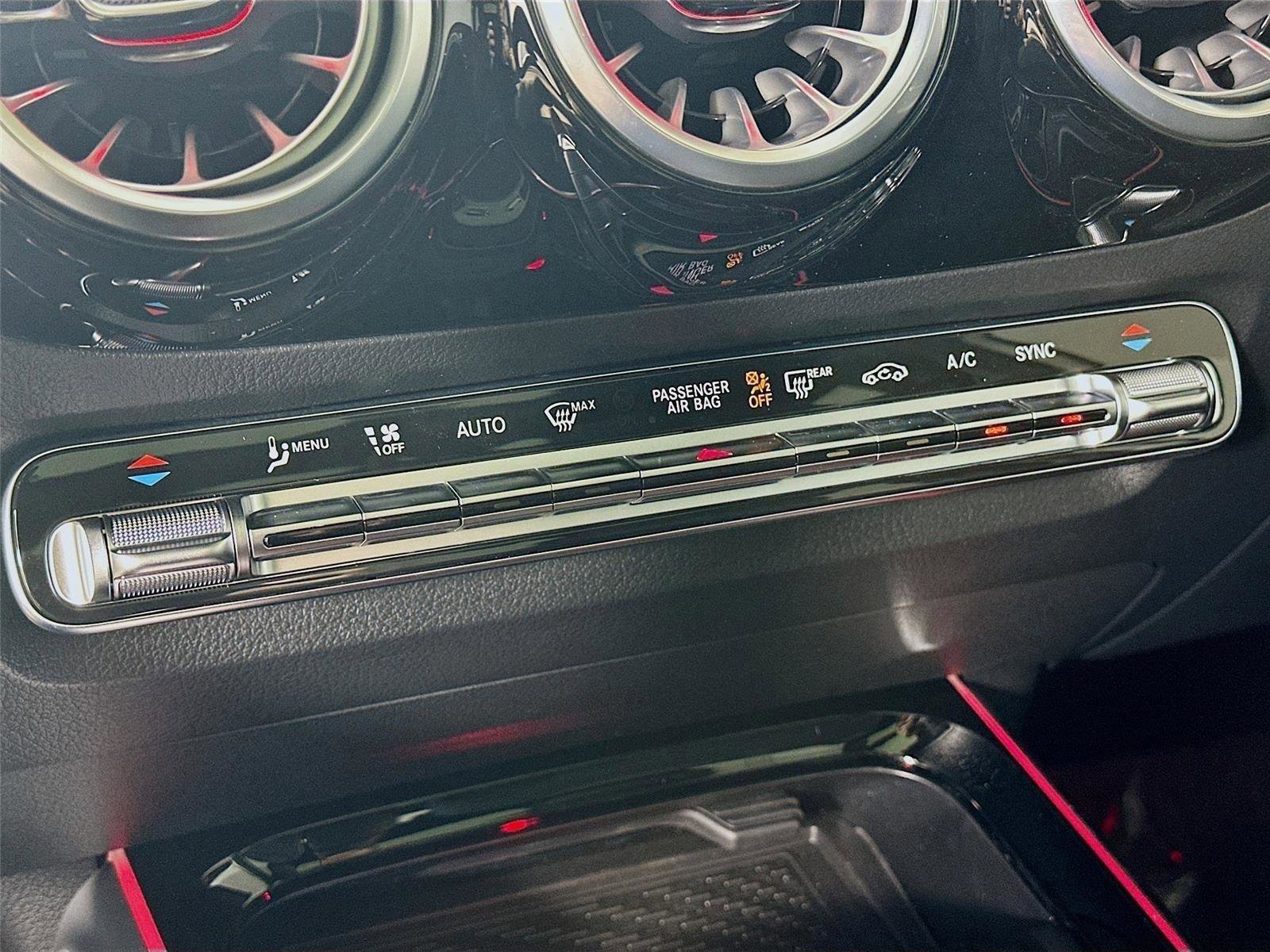 Certified 2025 Mercedes-Benz GLA 250 4MATIC image 19