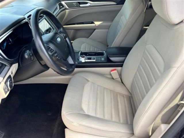 Certified 2020 Ford Fusion SE FWD image 15