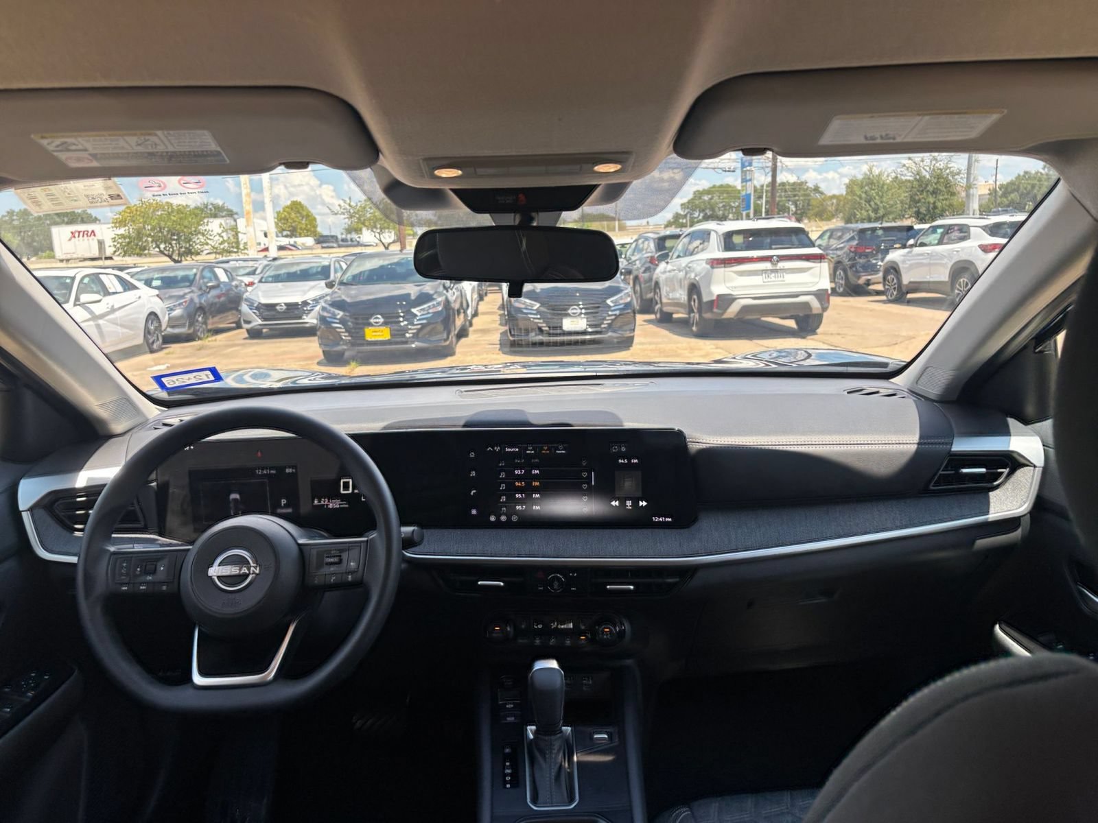 Used 2026 Nissan Kicks SV w/ Cold Weather Package AWD/4WD image 31