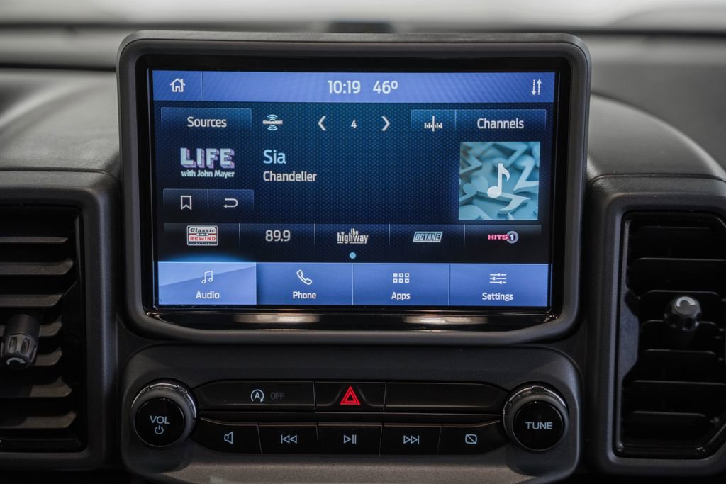 Used 2021 Ford Bronco Sport Outer Banks w/ Outer Banks Package (96D) image 28