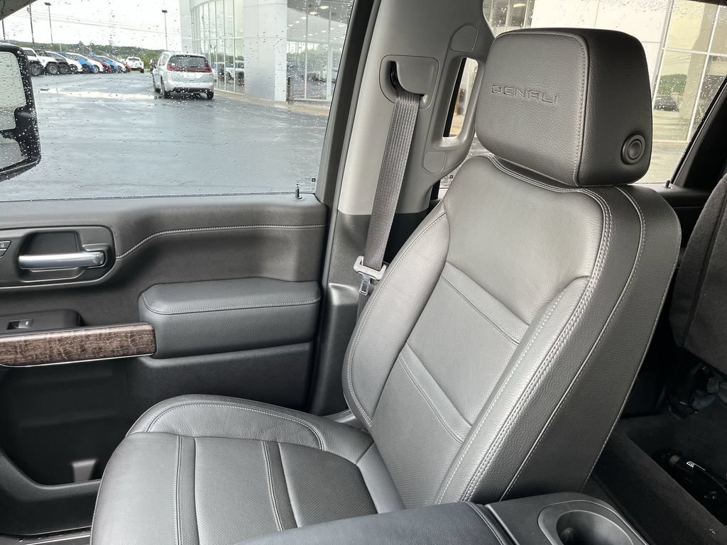 Used 2022 GMC Sierra 2500 Denali AWD/4WD image 23