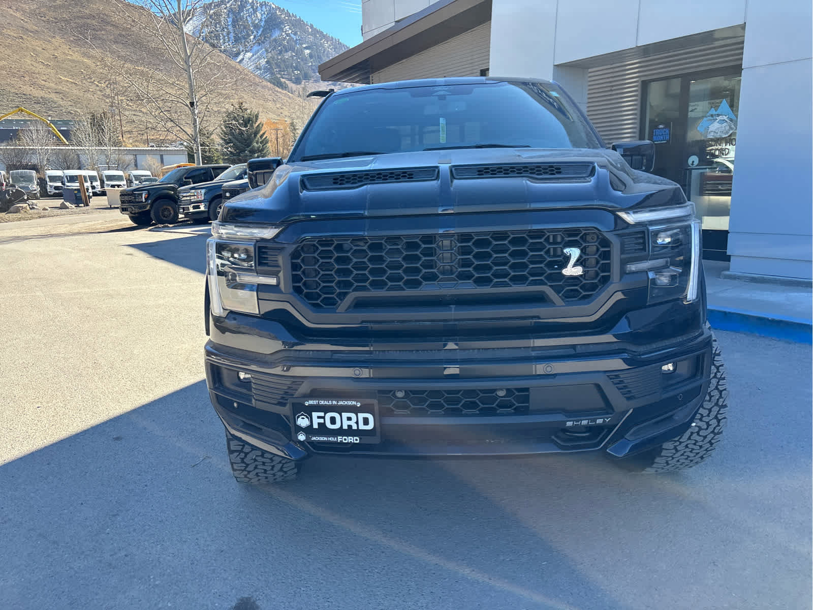 New 2025 Ford F150 Lariat w/ Equipment Group 502A High image 8