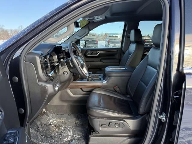 Used 2022 GMC Sierra 1500 SLT w/ SLT Convenience Package image 12