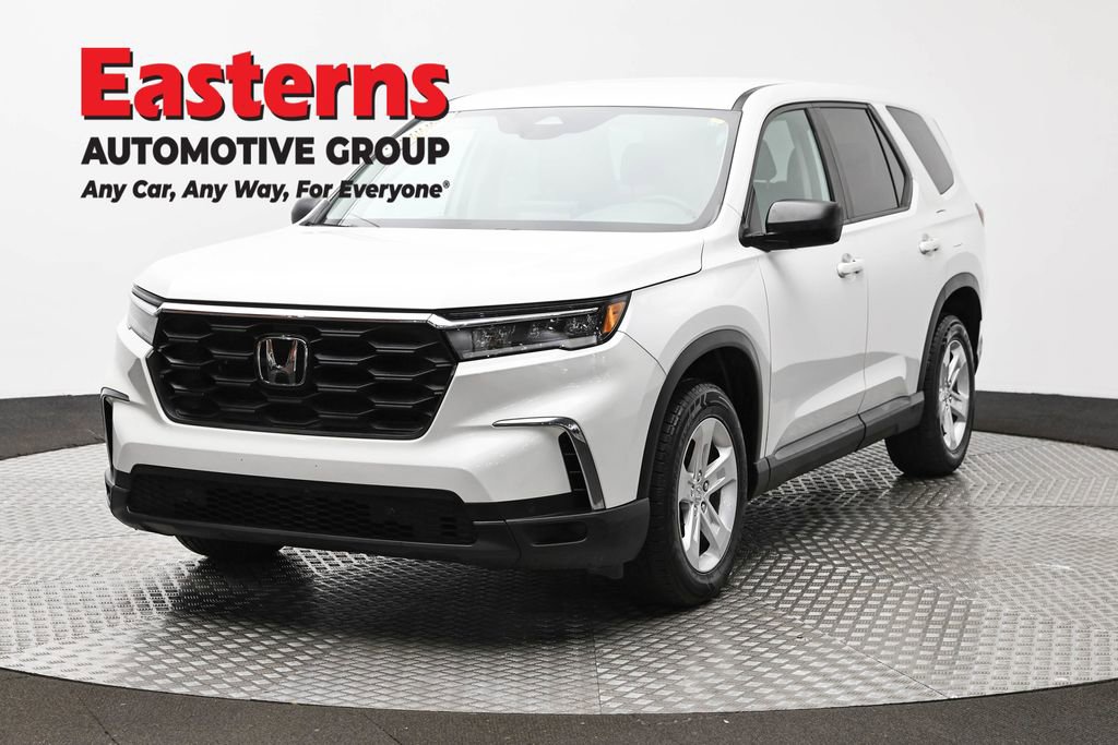 Used 2023 Honda Pilot LX