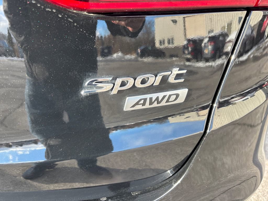 Used 2017 Hyundai Santa Fe Sport w/ 2.4L Tech Package 04 image 14
