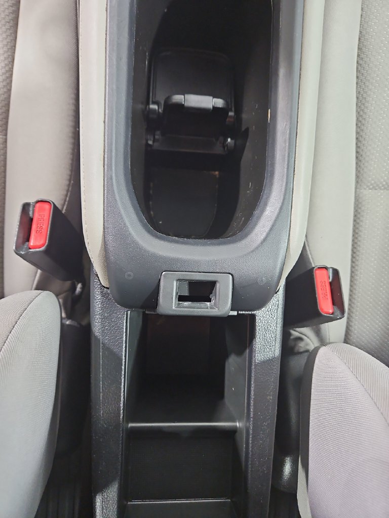 Used 2017 Honda HR-V LX image 24