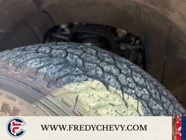 Used 2022 Chevrolet Colorado Z71 AWD/4WD image 30