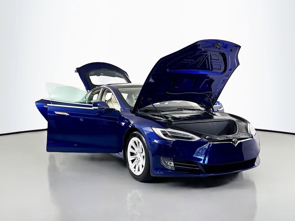 Used 2018 Tesla Model S 75D image 27