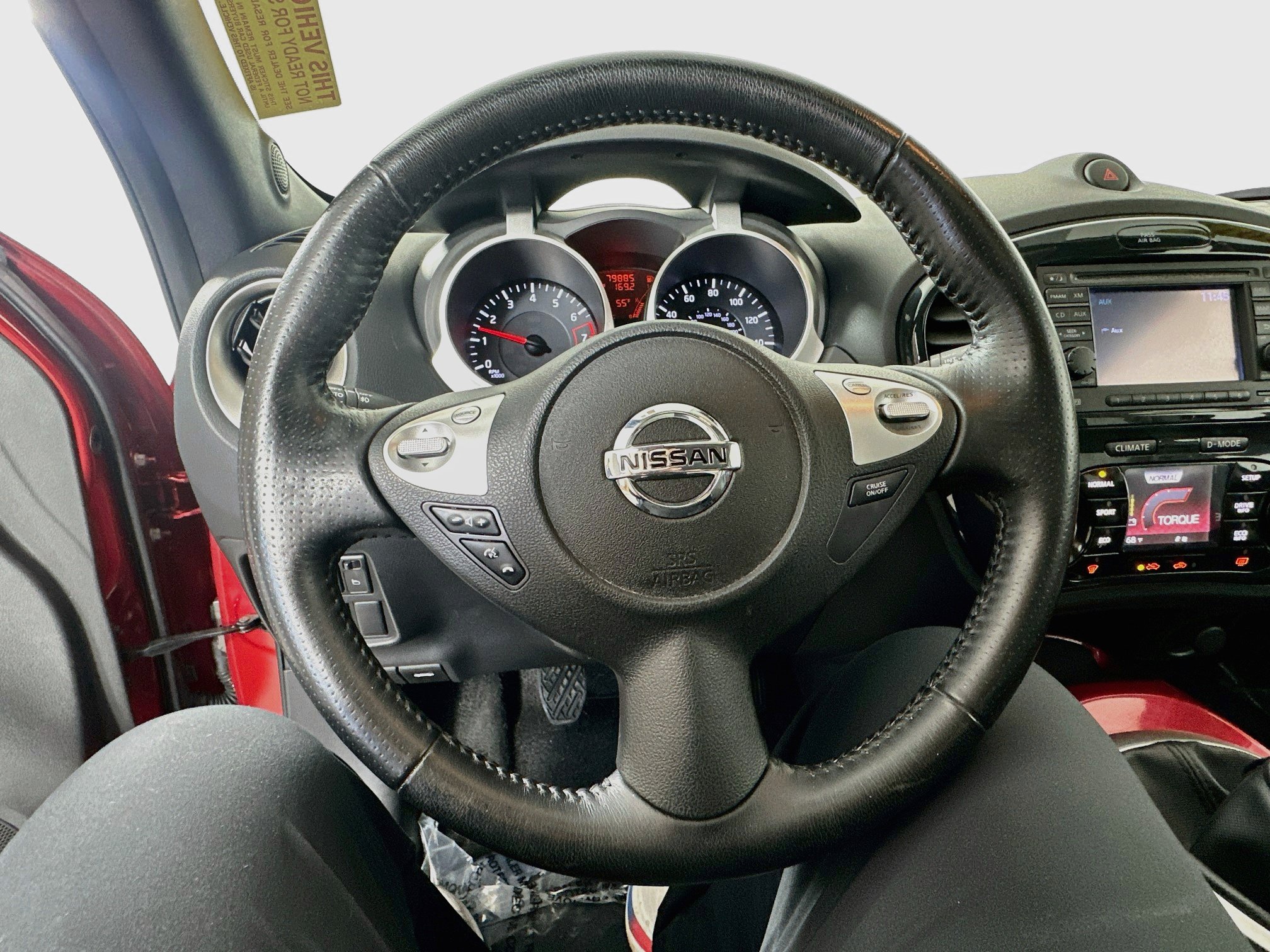 Used 2011 Nissan Juke SL FWD image 11