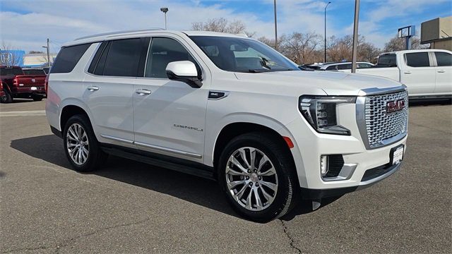 Used 2022 GMC Yukon Denali image 2