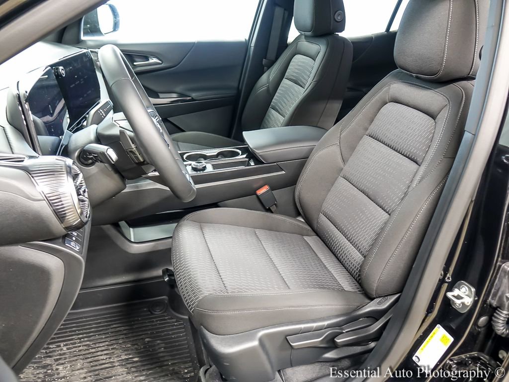 New 2026 Chevrolet Equinox LT w/ LPO, Floor Liner Package image 9