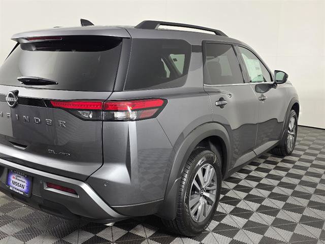 New 2026 Nissan Pathfinder SL AWD/4WD image 4