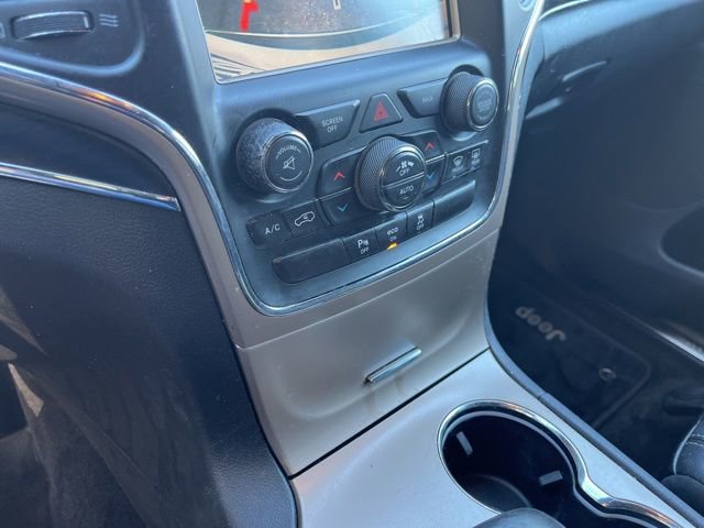 Used 2014 Jeep Grand Cherokee Limited image 25