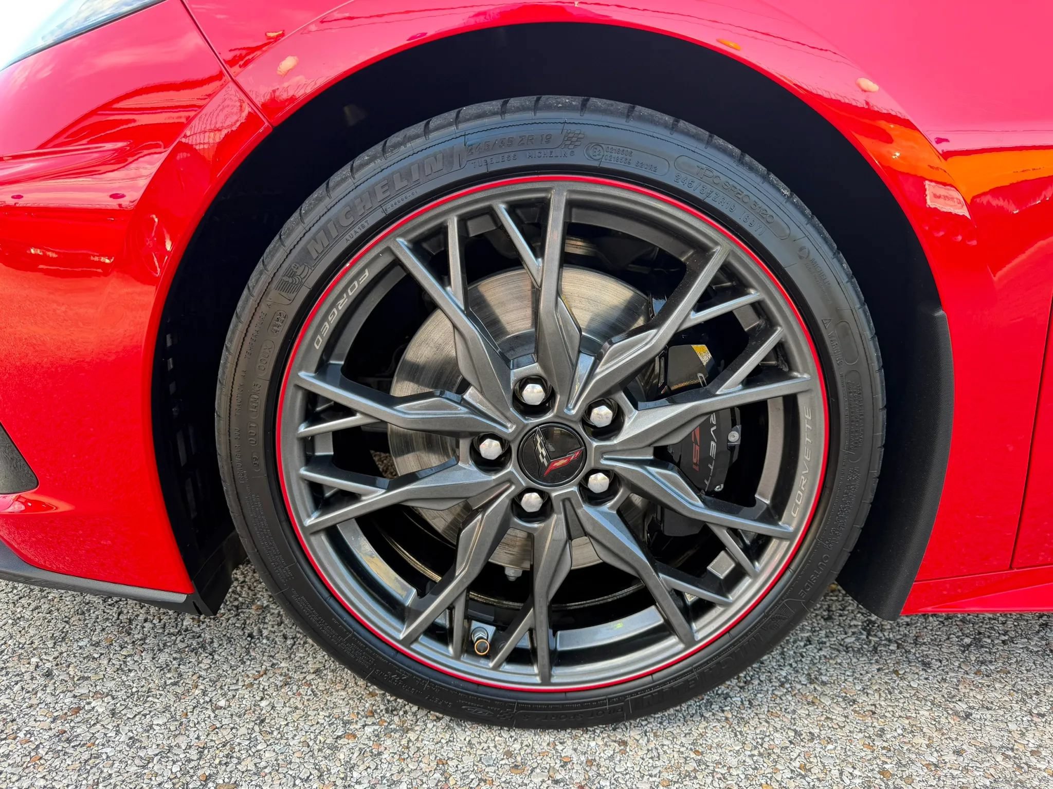 Used 2023 Chevrolet Corvette Stingray Premium Cpe w/ Z51 Performance Package RWD image 13