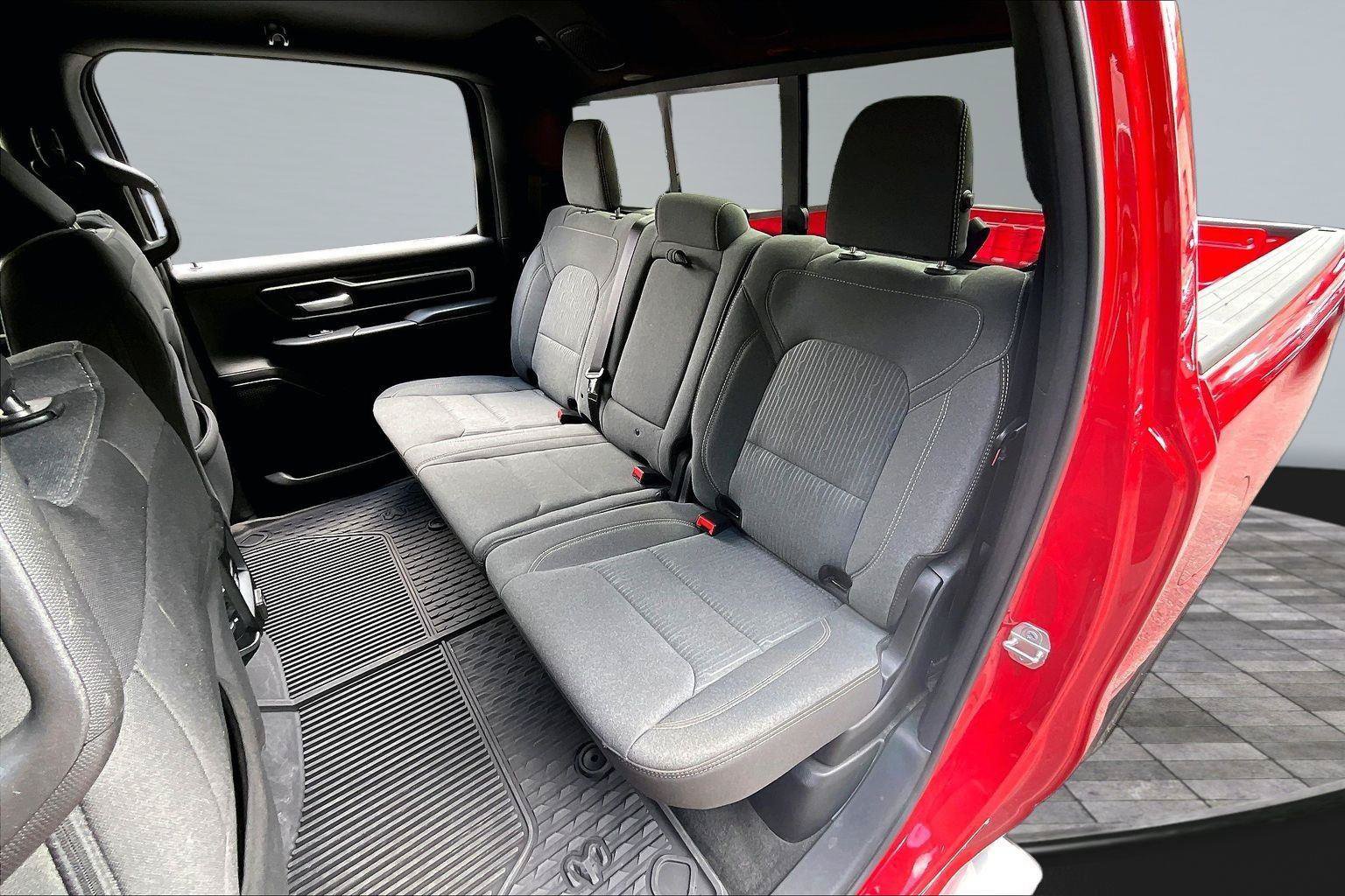 Used 2022 RAM 1500 Big Horn AWD/4WD image 28