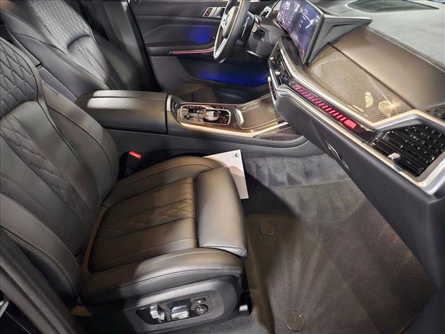 Certified 2024 BMW X7 M60i w/ Executive Package image 21