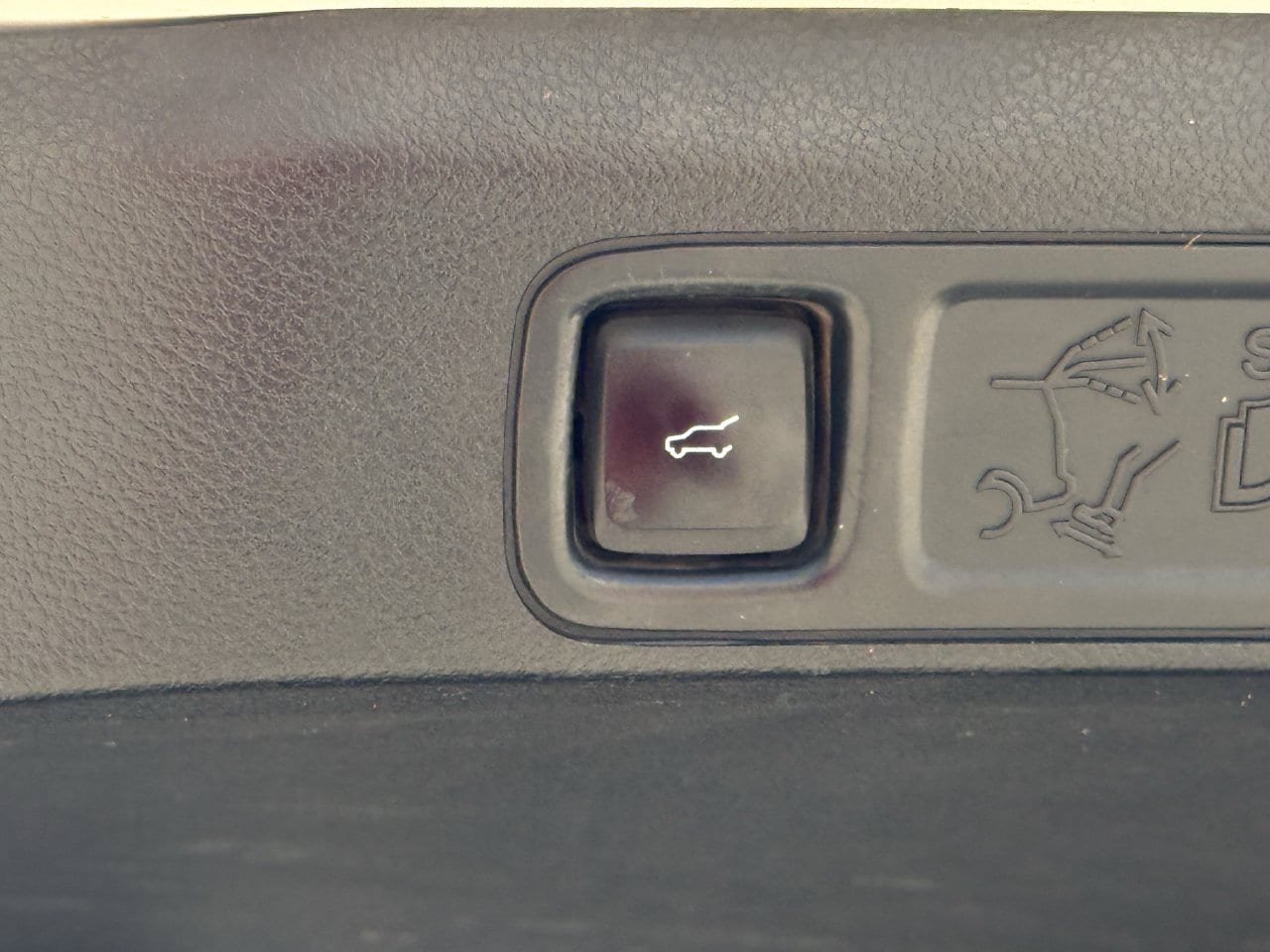 Used 2020 Ford Expedition Max Limited RWD image 30