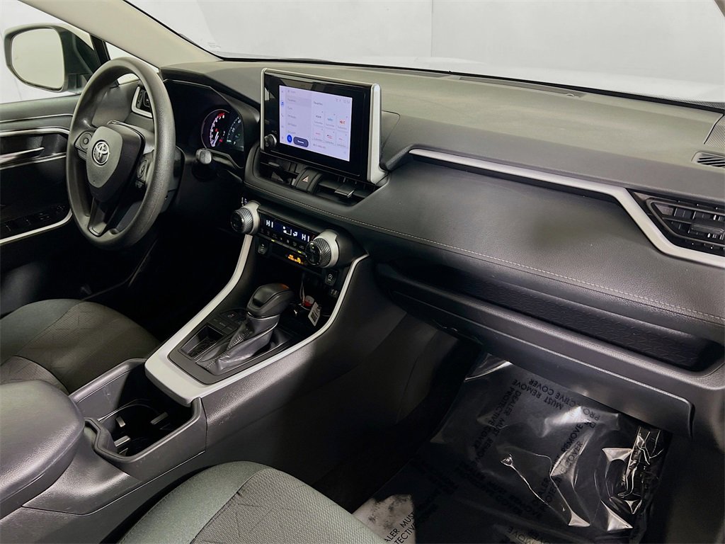 Certified 2024 Toyota RAV4 XLE image 25