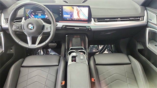 Used 2025 BMW X2 xDrive28i image 19