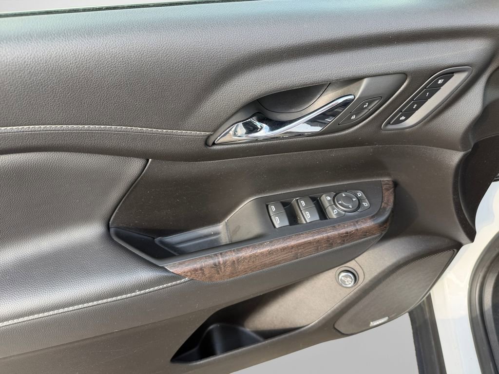 Used 2023 GMC Acadia Denali FWD image 14