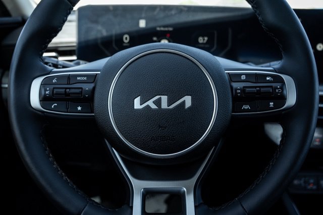 New 2025 Kia K5 EX FWD image 14