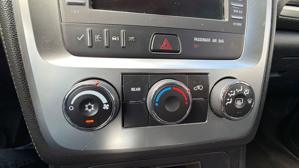 Used 2016 GMC Acadia SLE image 21