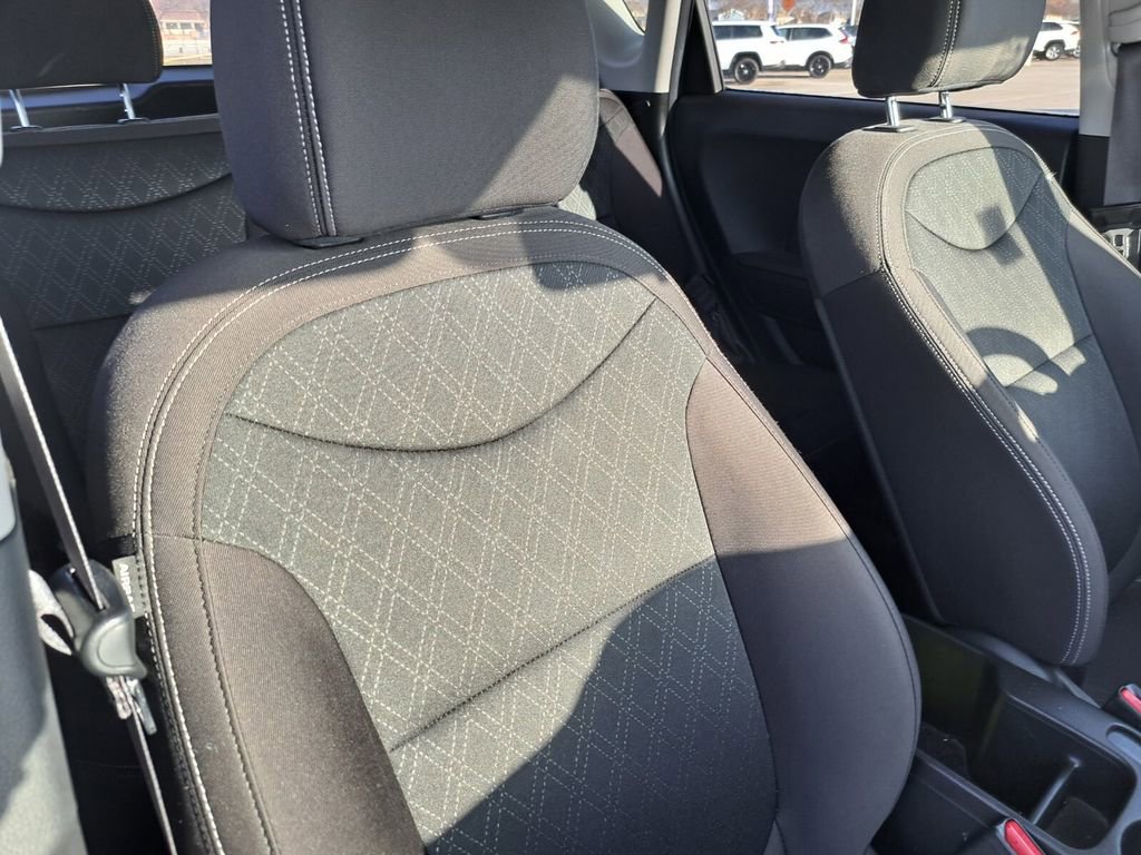 Used 2016 Kia Soul Base image 17
